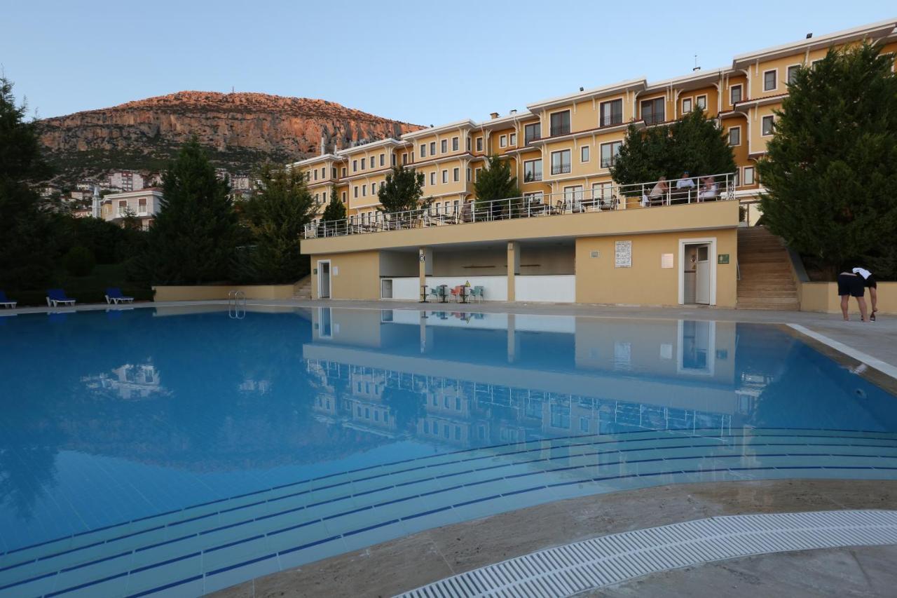 Ermenek Selcuklu Otel מראה חיצוני תמונה